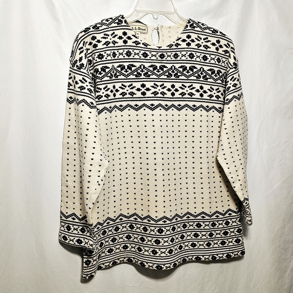 Vintage L.L. Bean Womens Dark Blue Cream Patterned Wool Blend Sweater Med - Picture 1 of 12